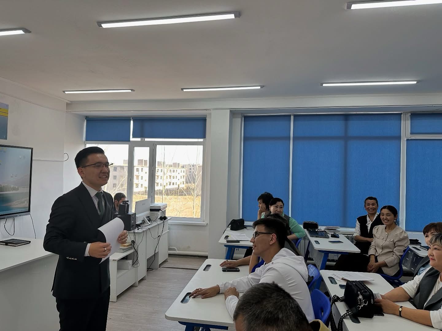 Búgingi mektep kóshbasshylary