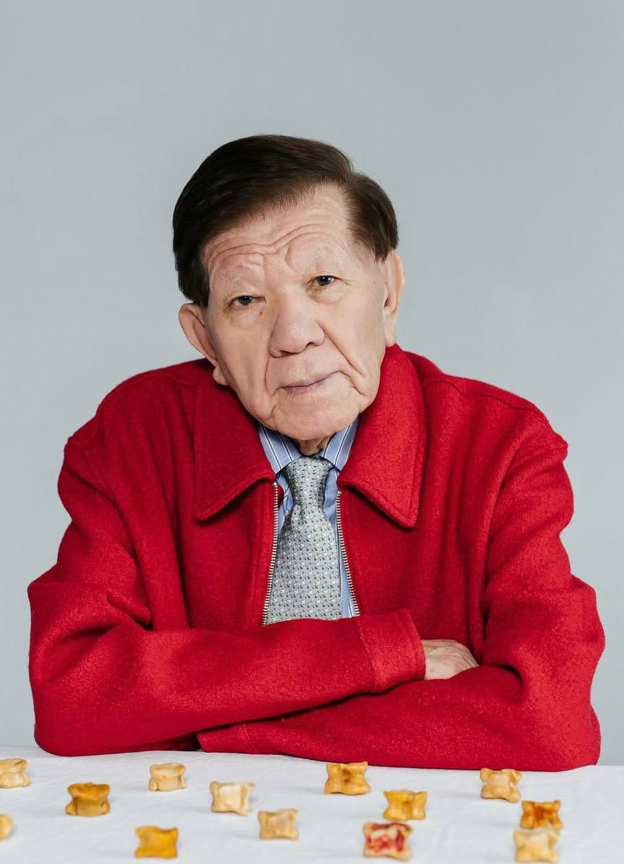 Búgin - Muhtar Shahanovtyń týǵan kúni