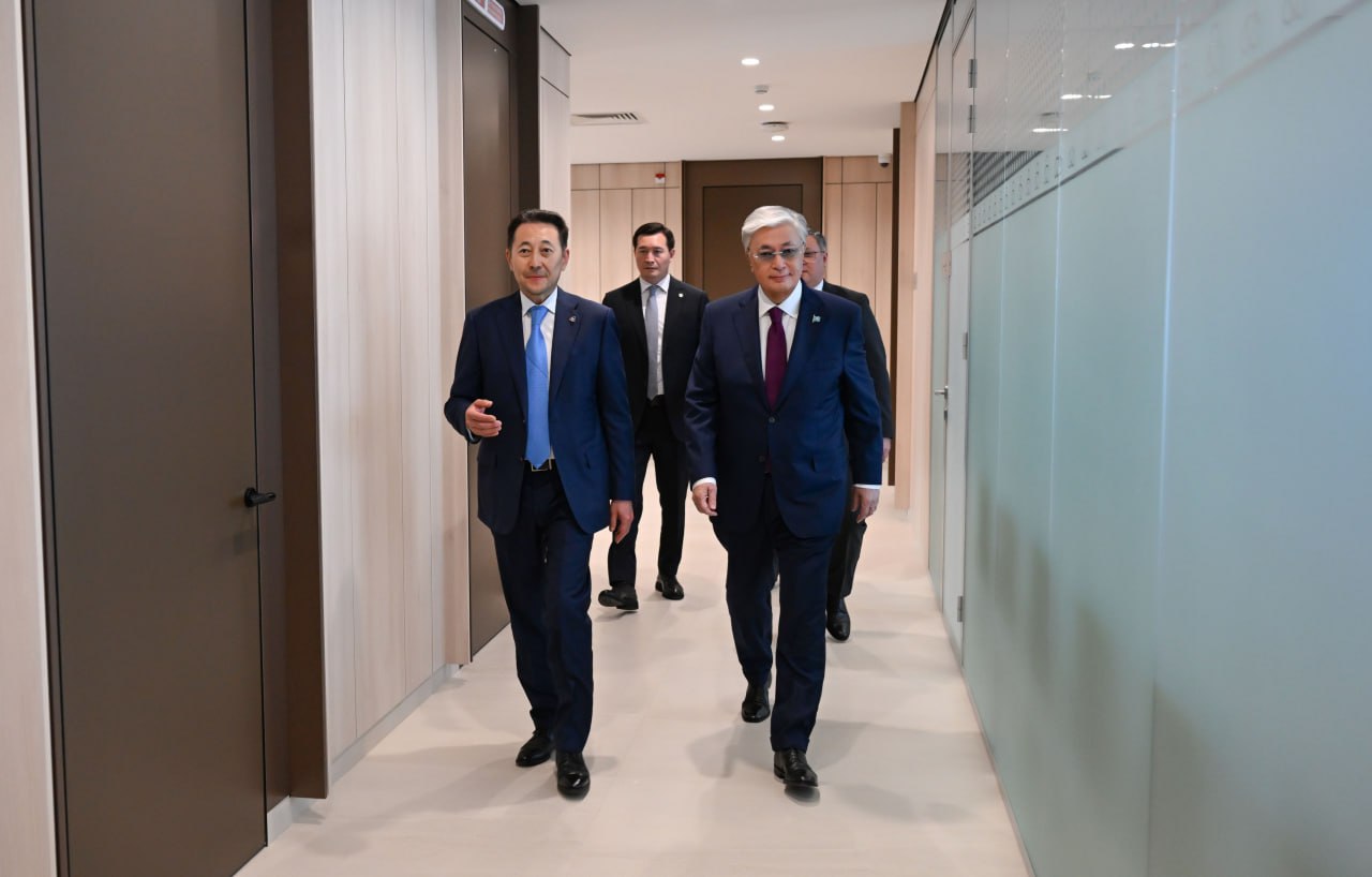 Memleket basshysy Astanadaǵy AО́SShK shtab-páterine bardy