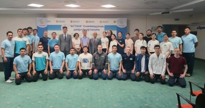 Azııa dodasynda jeńiske jetken karateshiler syıaqy aldy