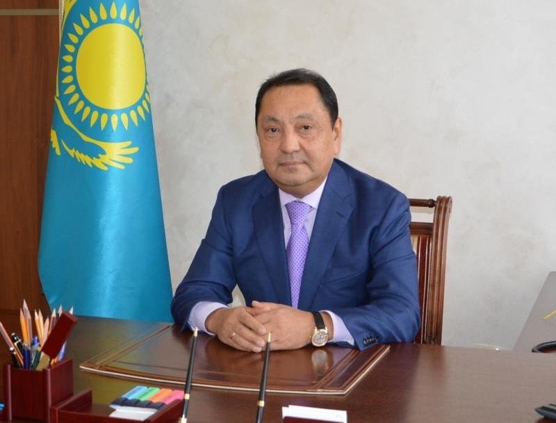 Aımaq máselelerin nazarǵa aldy