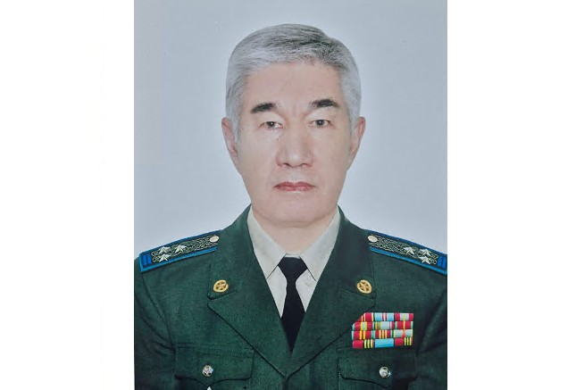 Eline adal qyzmet etken ór azamat