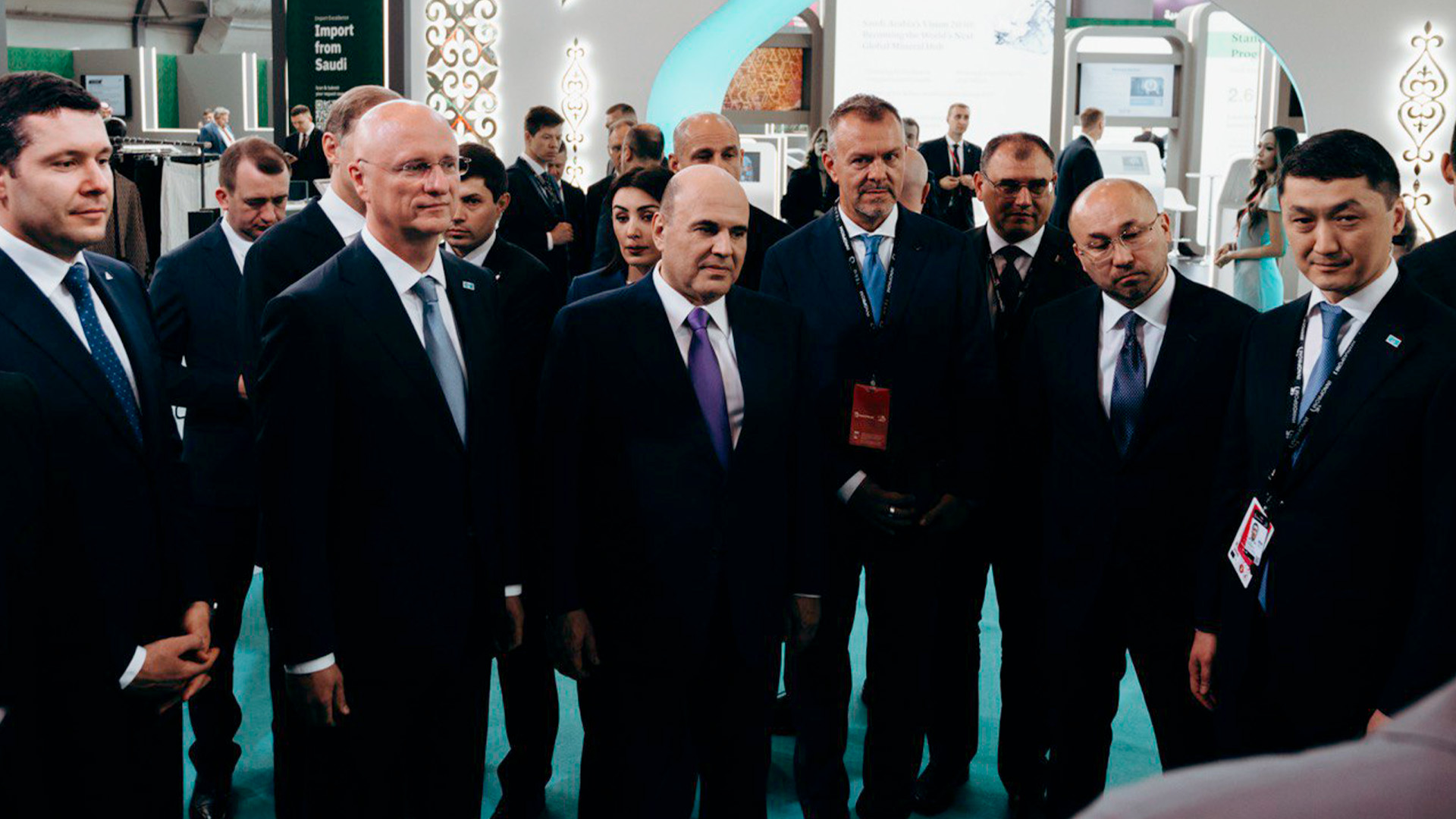 Otandyq on eki kásiporynnyń ónimi halyqaralyq  kórmege usynyldy