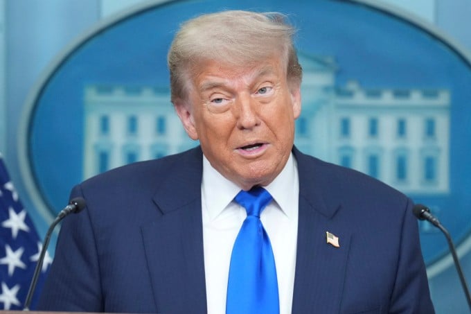 Tramp mys ımportyna 50 paıyzdyq salyq engizýdi josparlap otyr