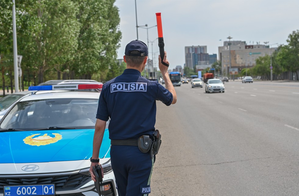 Ádil qoǵamnyń ólshemi – zańdy qurmetteý