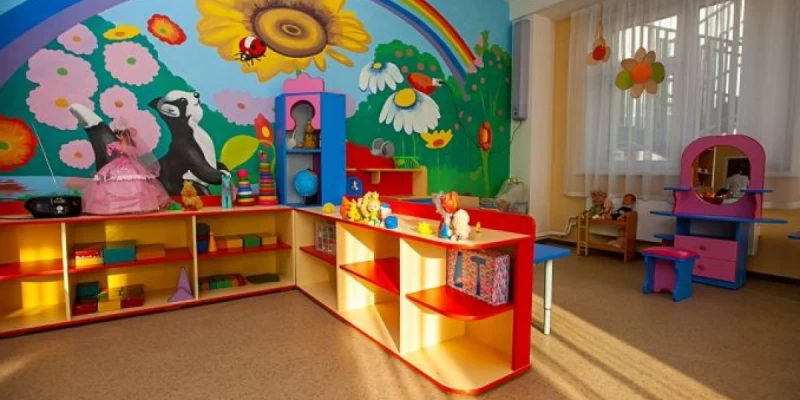 Qazaqstanda 100 myńǵa jýyq bala balabaqshaǵa kezekte tur