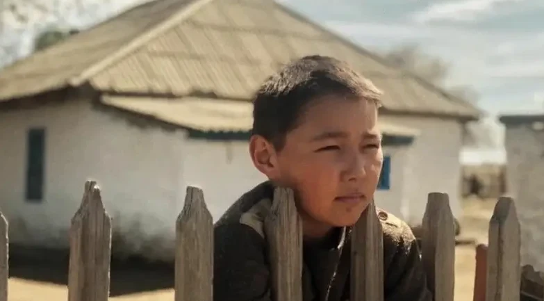 «Baýyryna salý» kartınasy Italııadaǵy festıvalde úzdik atandy