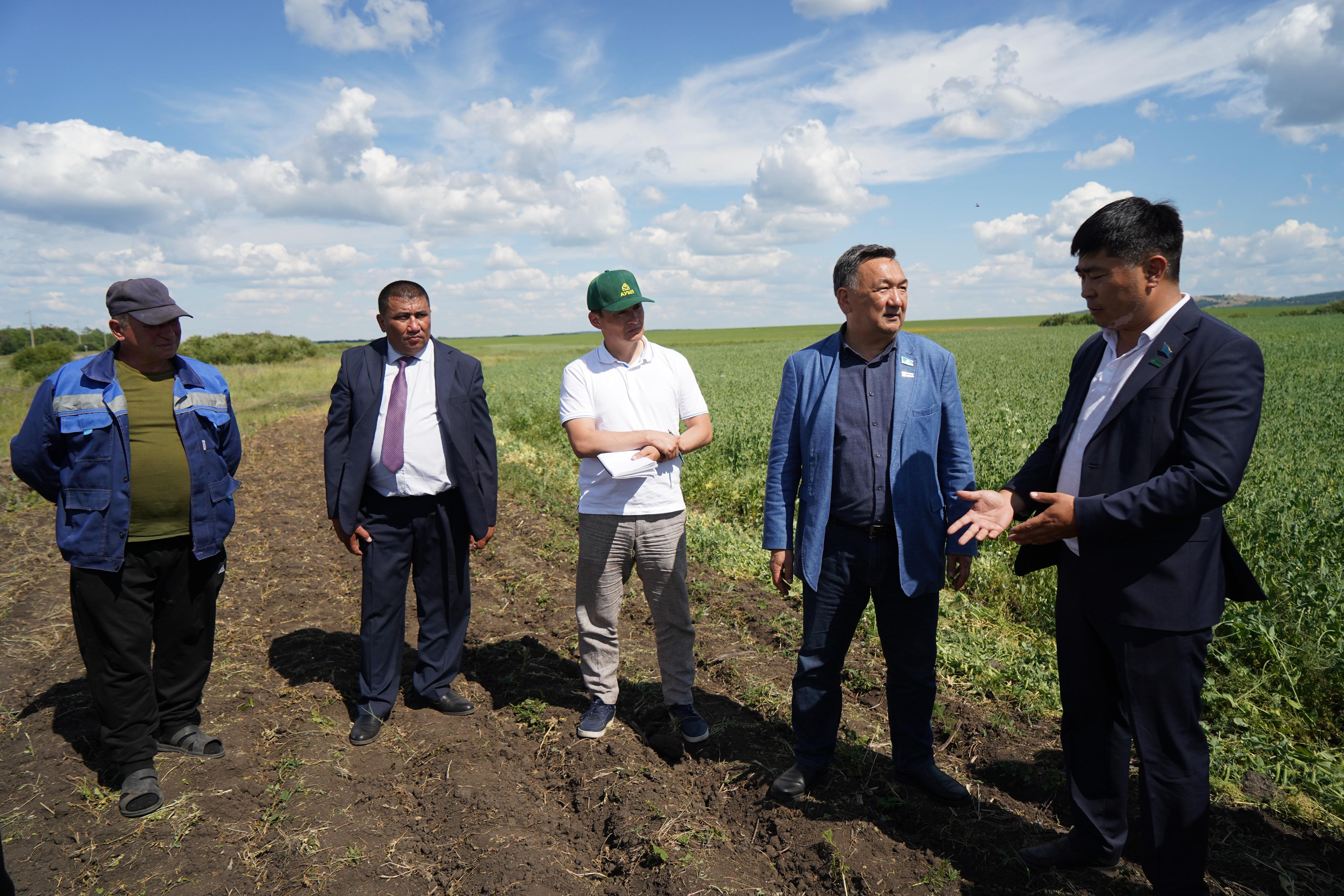 Serik Egizbaev eginshilermen kezdesti