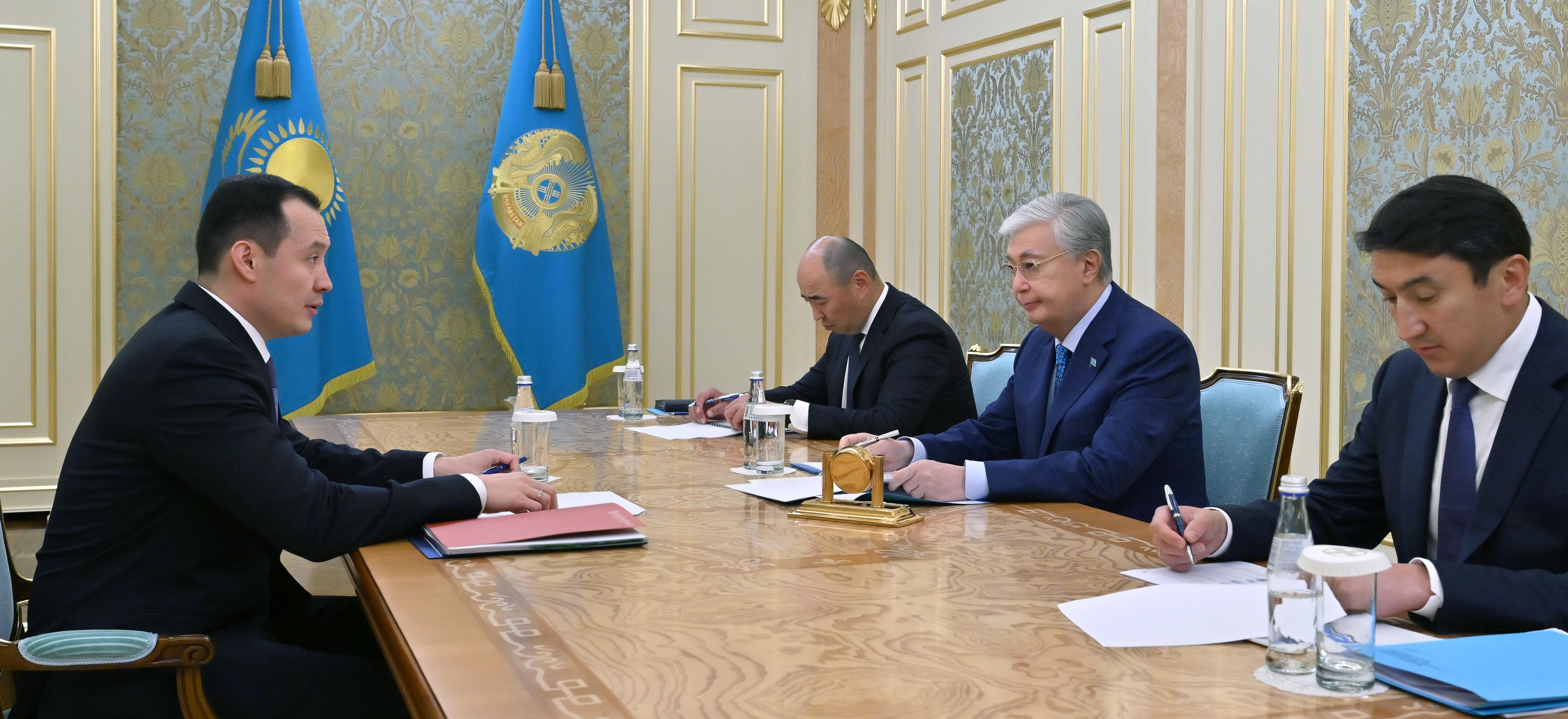 Memleket basshysy «QazaqGaz» UK» AQ basqarma tóraǵasyn qabyldady