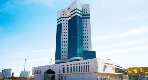 Úkimet áleýmettik salaǵa jumsalatyn shyǵystarǵa baqylaýdy kúsheıtedi