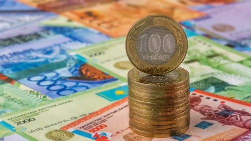 AQSh dollary qanshadan saýdalanyp jatyr?