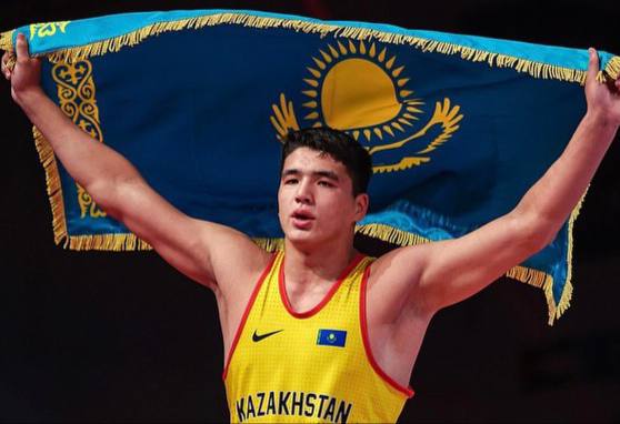 Qazaq balýandary Azııa básekesinde 12 medal aldy