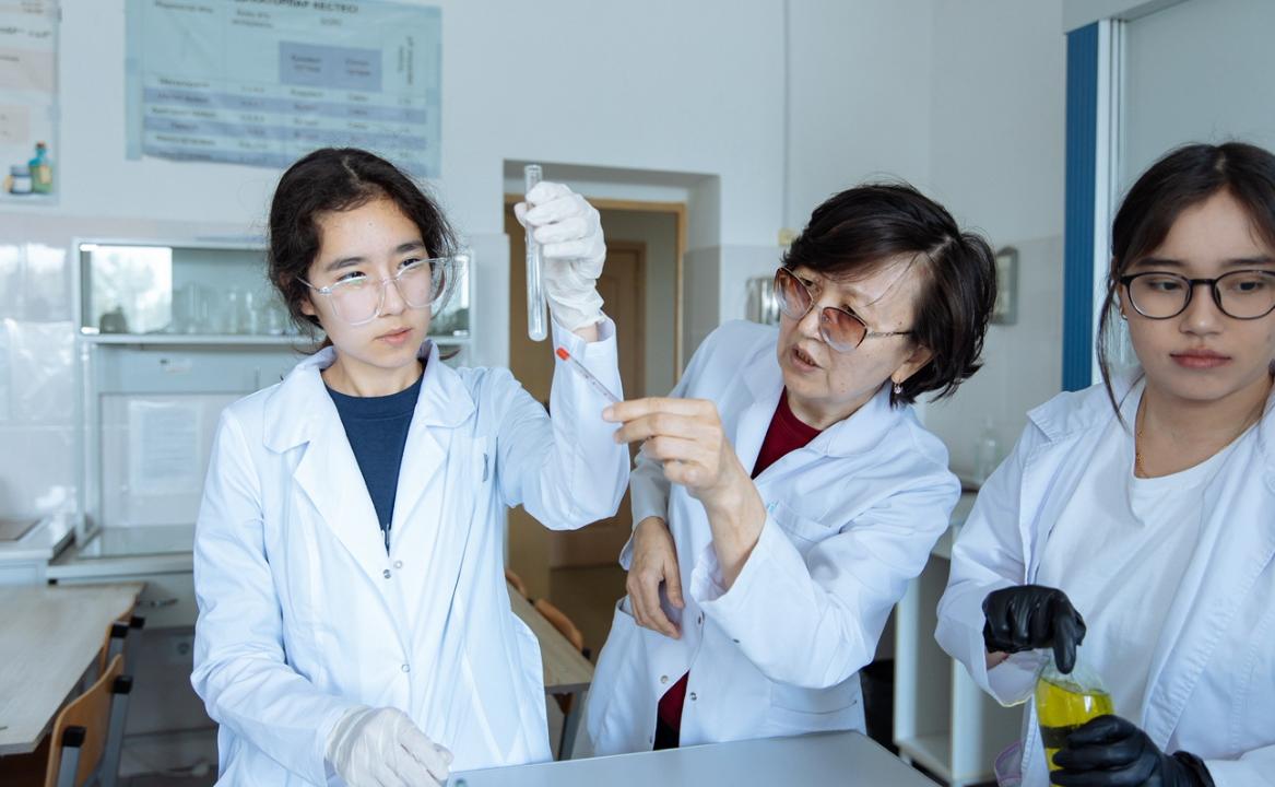 Medısınalyq kolledjderdi bıyl 29 myńǵa jýyq túlek támamdaǵan