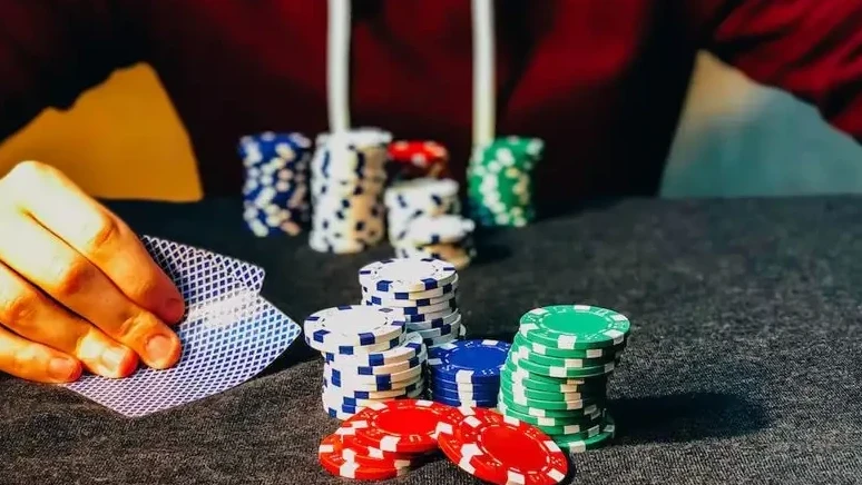 Býkmekerdi búk túsiretin biryńǵaı júıe