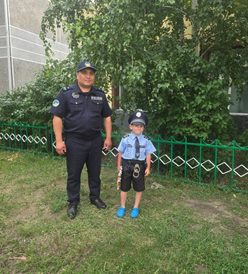 Toǵyz jasar tártip saqshysy