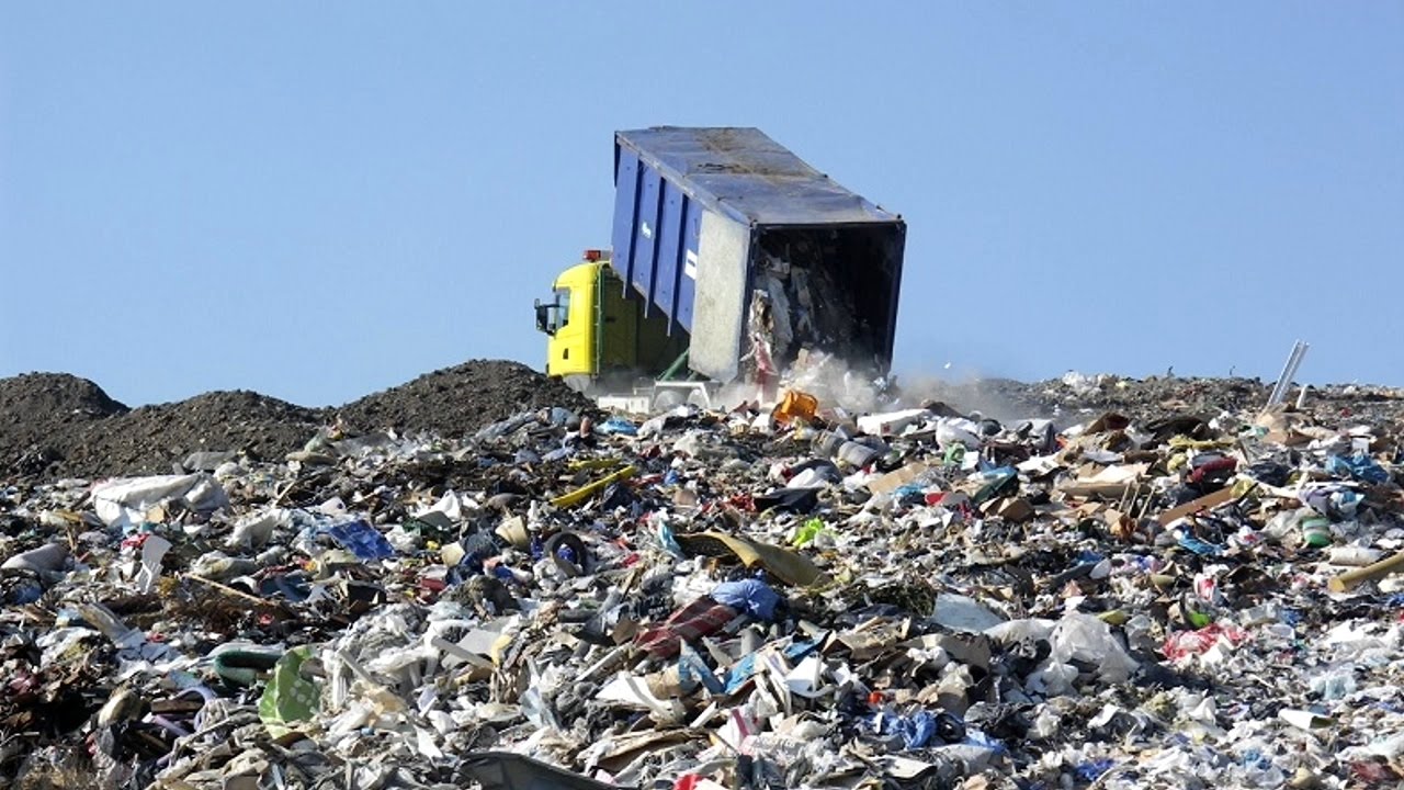 Abaı oblysynda 40 tonnaǵa jýyq qoqys shyǵaryldy