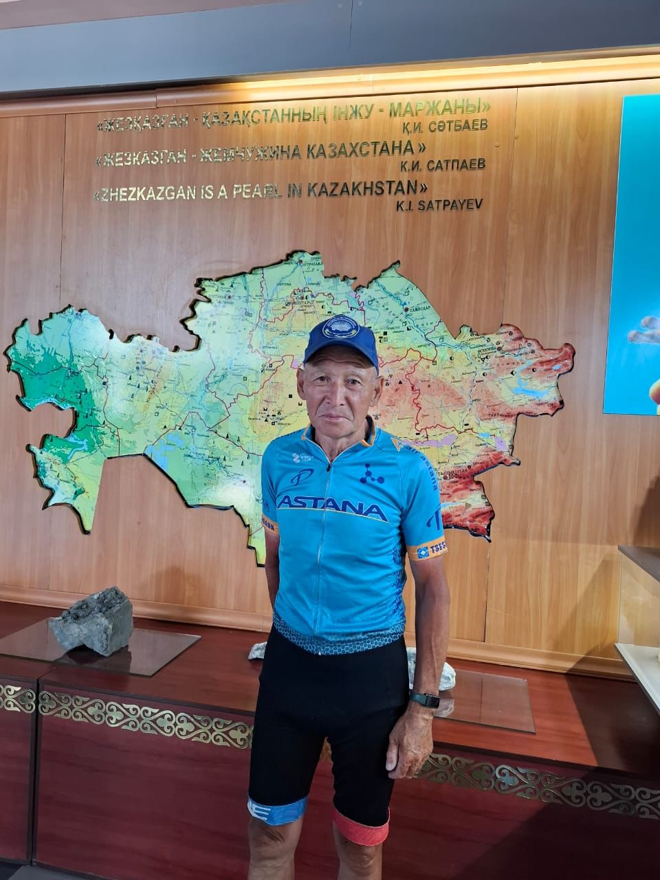 71 jastaǵy velosherýshi  Jezqazǵanǵa aıaldady