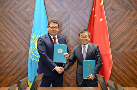 LRT qurylysyna qatysyp jatqan kompanııa Semeıde aınalma jol salady