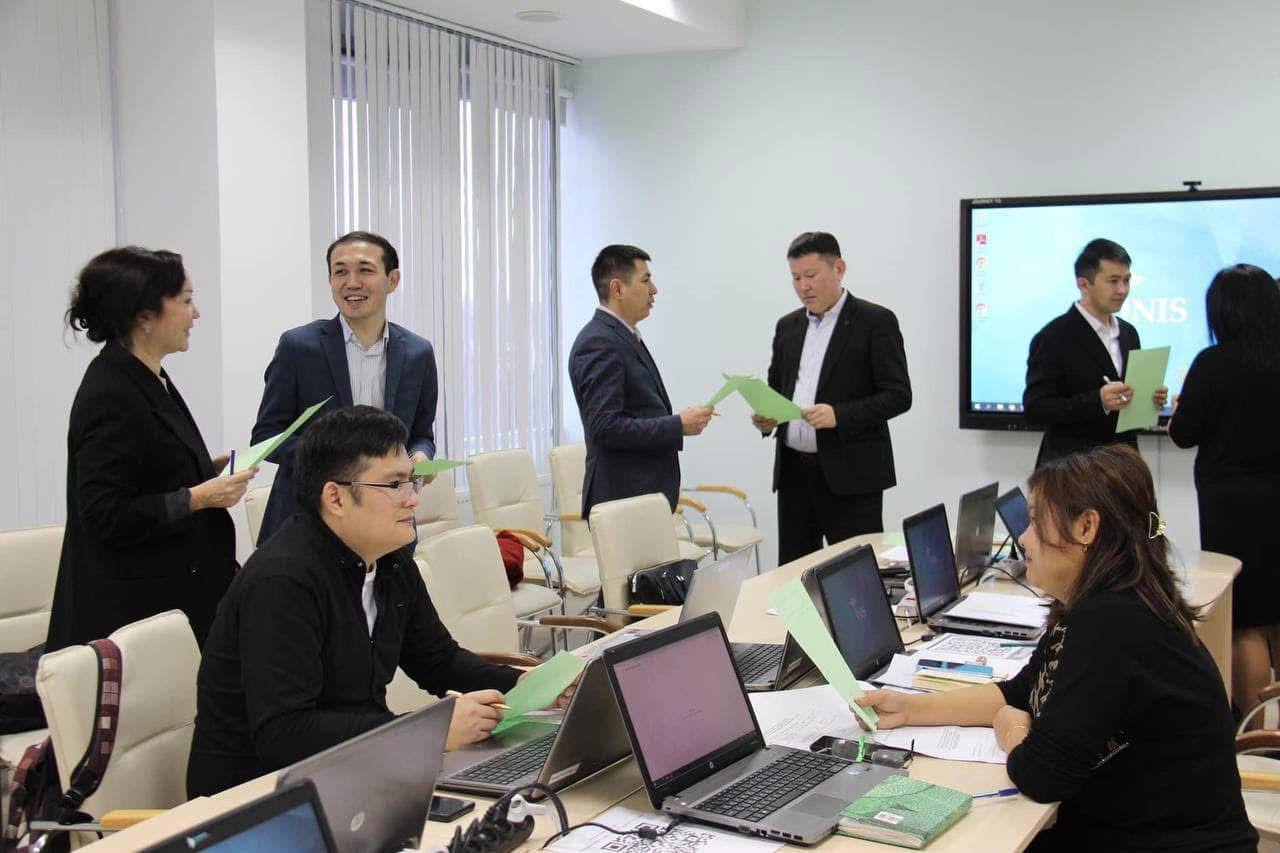 471 kóshbasshy úzdik mektepterde taǵylymdamadan ótip jatyr