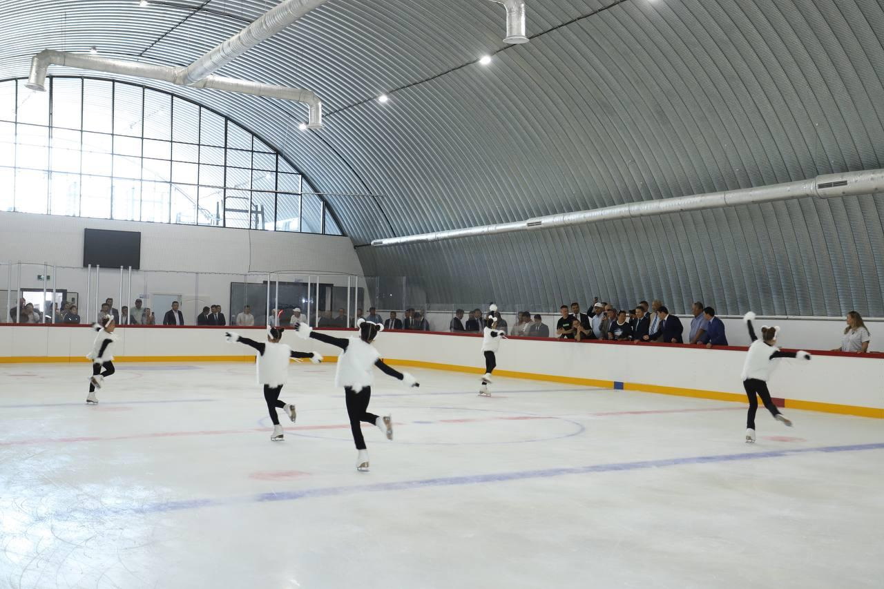 Jańaózendegi tuńǵysh muzaıdyny kesheni