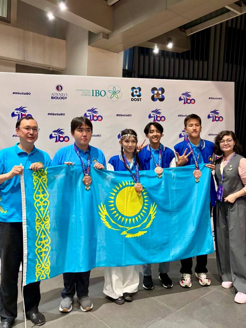 Qazaqstan oqýshylary álemdegi eń bedeldi olımpıadadan tórt qola medal jeńip aldy