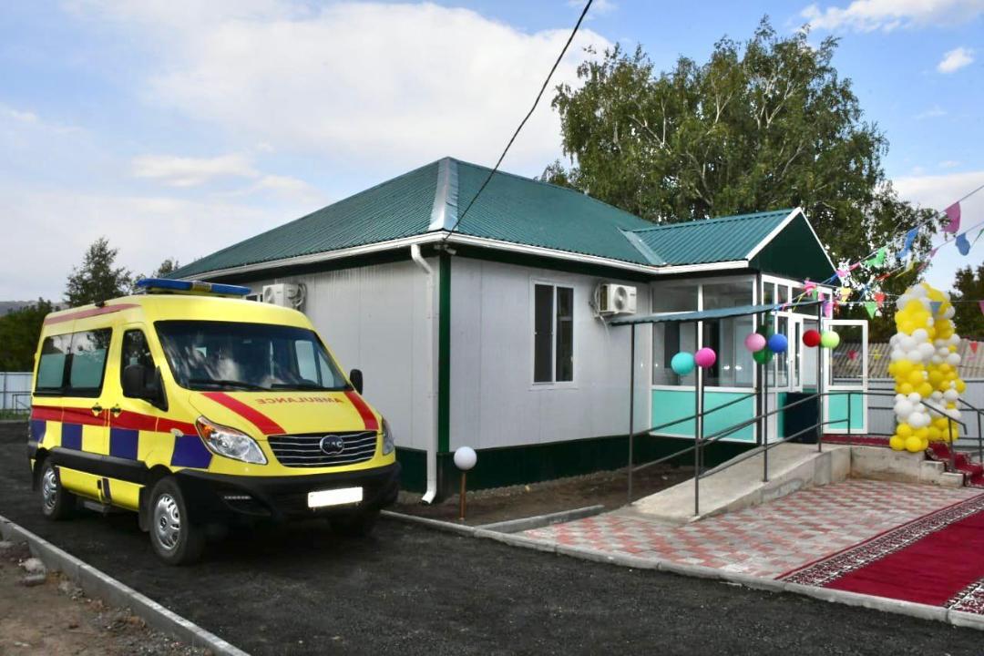 Alakólde emhana men mektep jetkilikti me