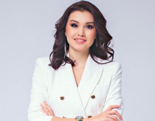 Memleket basshysy opera ánshisi Áıgerim Altynbekti quttyqtady