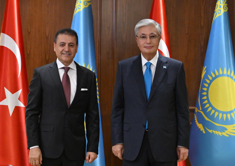 Memleket basshysy Orzax Group basqarma tóraǵasyn qabyldady