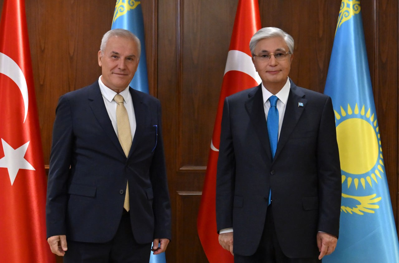 Prezıdent S Sistem Lojistik kompanııasynyń basqarma tóraǵasyn qabyldady