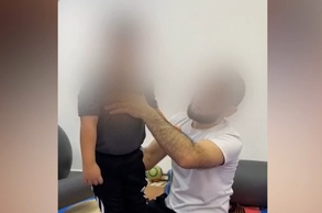 Erli-zaıypty balasynyń emine jınalǵan aqshaǵa 3 páter, 5 kólik satyp alǵan