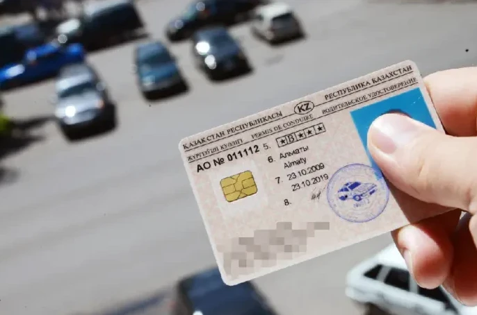 Shymkentte 500 adam júrgizýshi kýáligin zańsyz alǵan