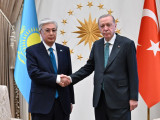Memleket basshysy Qasym-Jomart Toqaev Túrkııa Prezıdenti Rejep Taııp Erdoǵanmen kelissóz júrgizdi