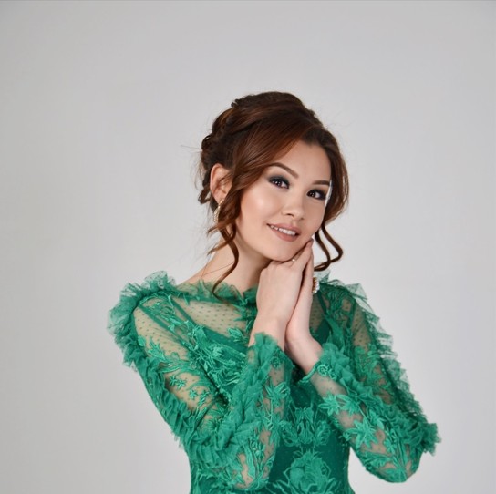 Álemdi aýzyna qaratqan talant