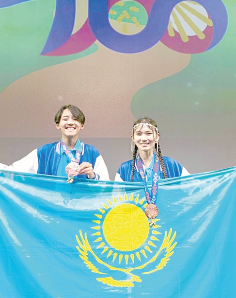 Zııatkerlik báıgeniń jeńimpazdary