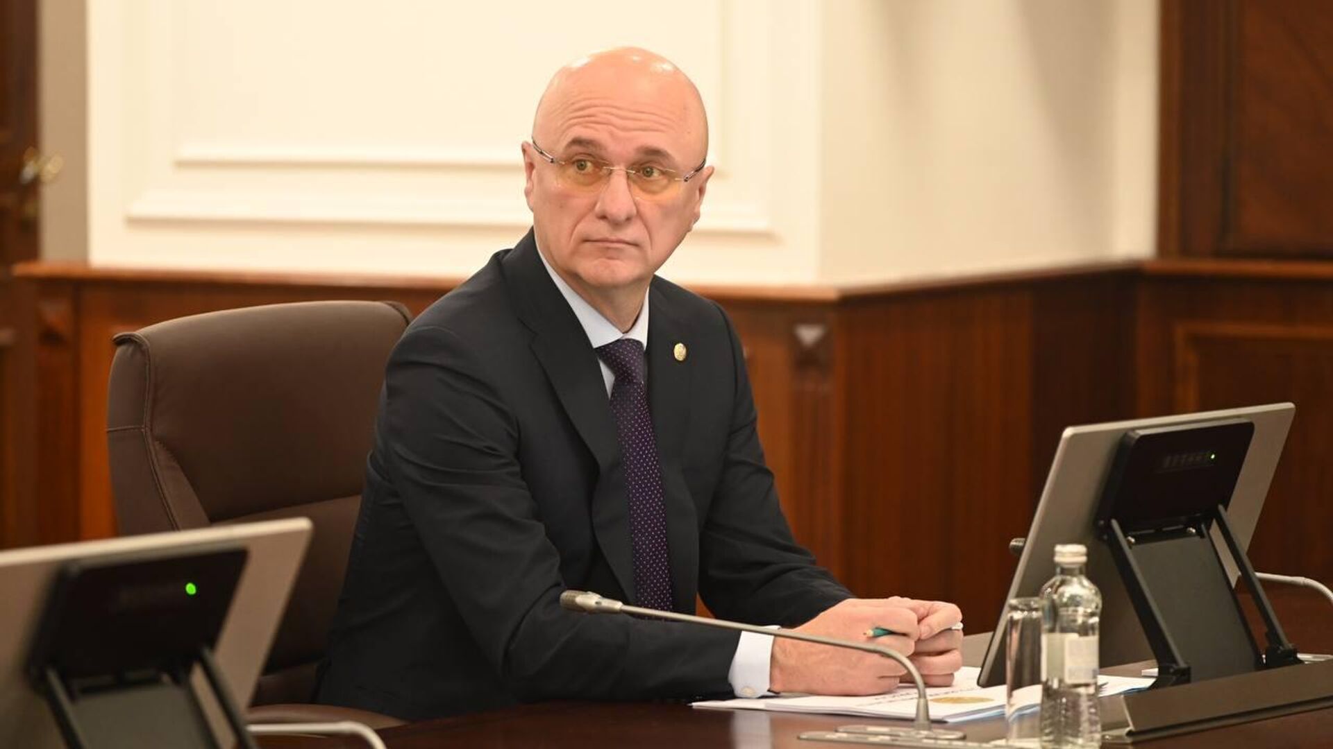 О́nerkásip óndirisi jarty jylda 6,5%-ǵa ósti – Roman Sklıar