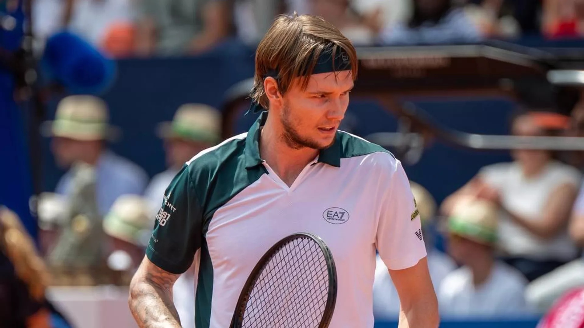 Aýstrııada aldyna jan salmady