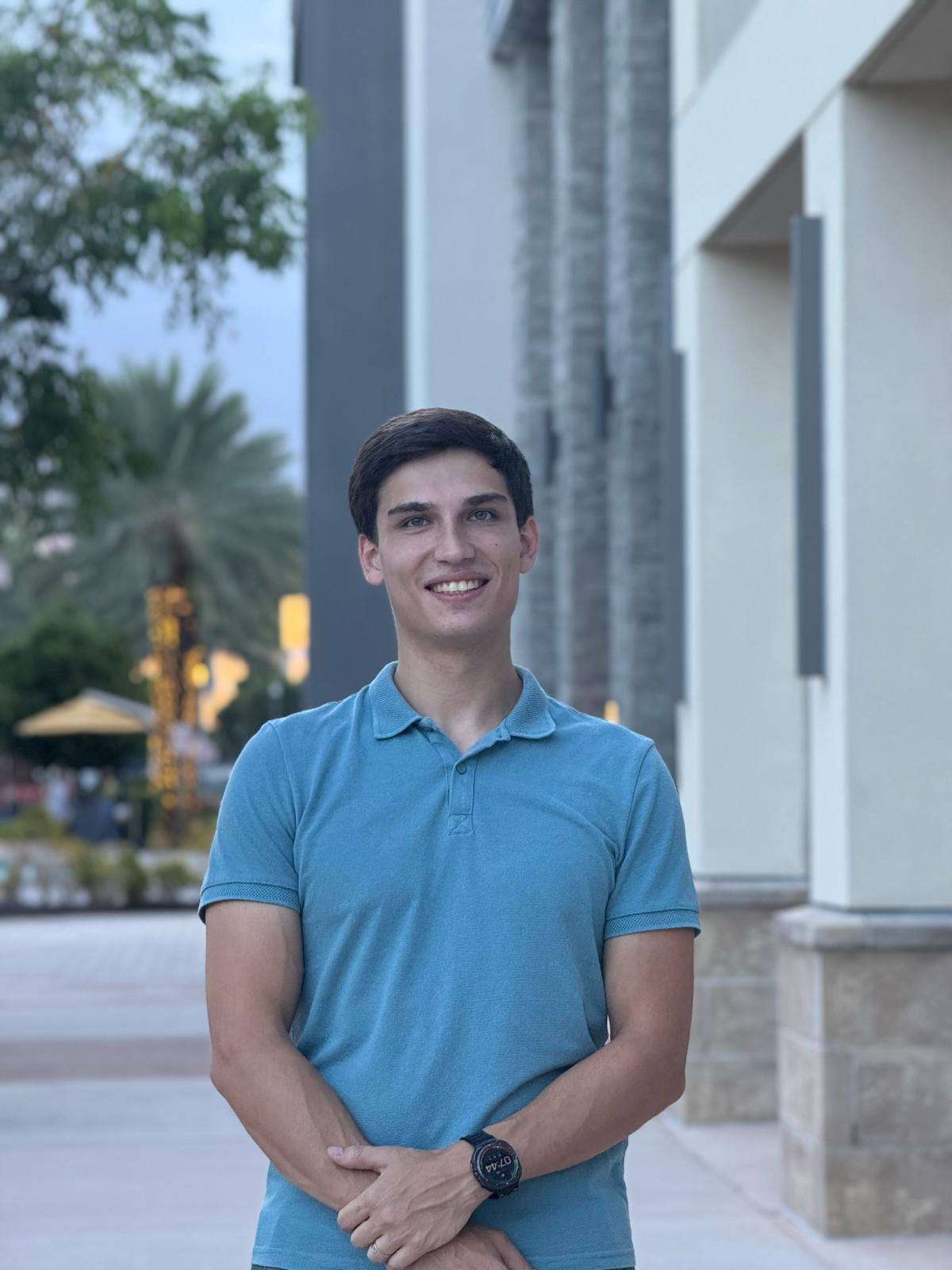 Sıfrly avtoservıs: Jas kásipker erejeni qaıta jazdy