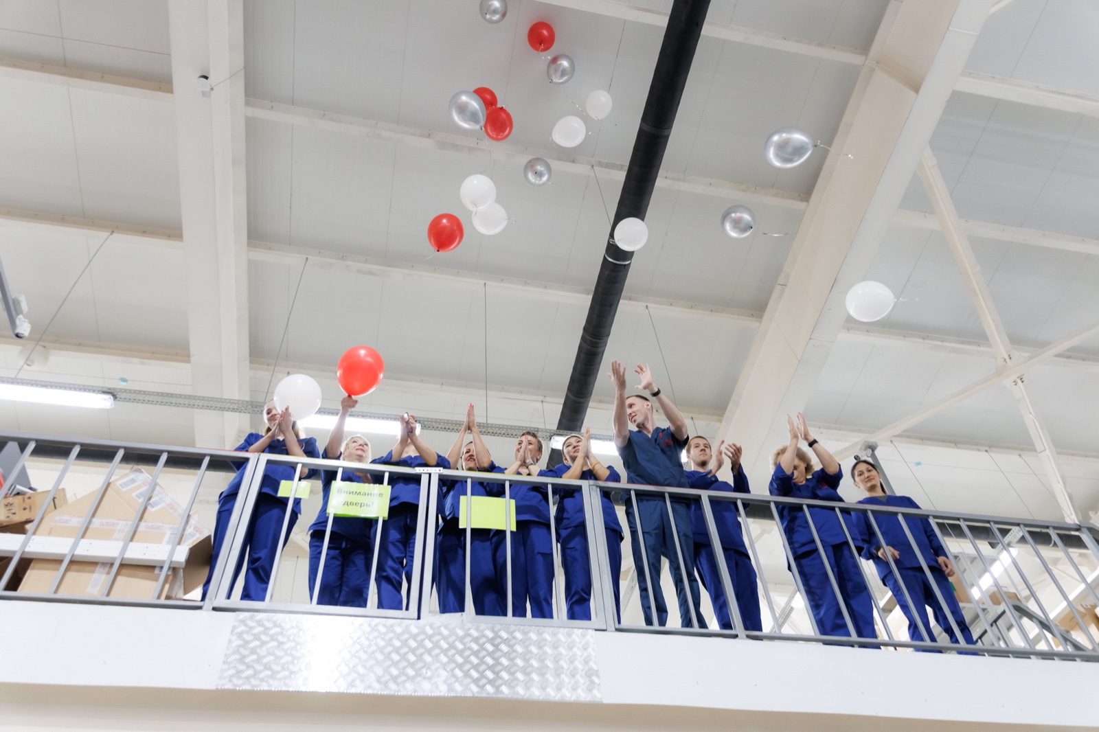 О́skemende iri logıstıkalyq farmasevtıka haby ashyldy