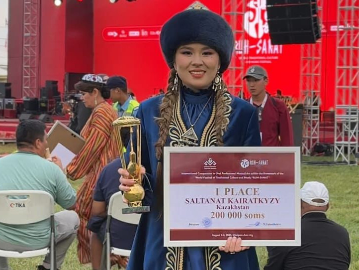 Qazaq qyzy halyqaralyq festıvalde jeńimpaz atandy