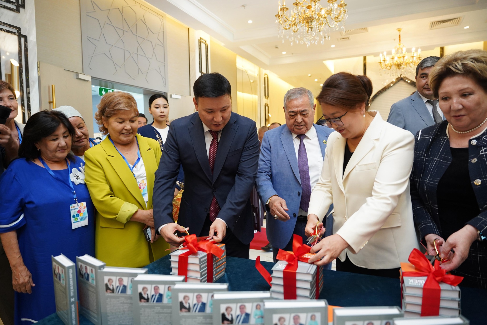 Azamattyq qoǵam ókilderi Túrkistanda bas qosty