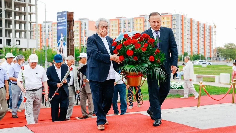 Atyraýda Abaı Qunanbaıulynyń 180 jyldyǵy toılandy