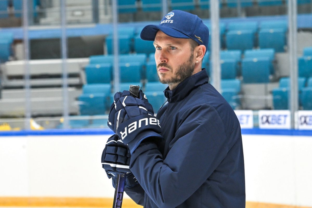 «Barys» hokkeı klýbyna jańa bapker keldi