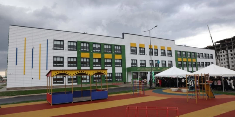 «Keleshek mektepteriniń» ereksheligi nede