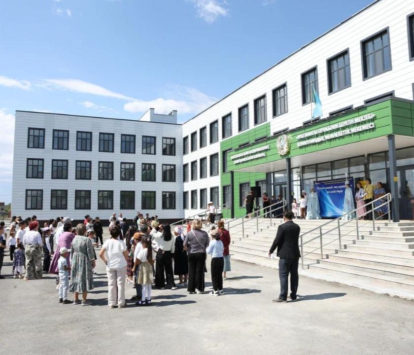 Abaı oblysynda «Keleshek mektepteri» jobasy aıasynda ashyq esik kúni ótti