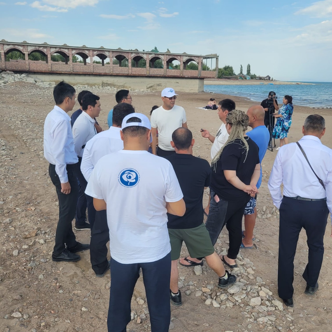 Májilis depýtaty Qapshaǵaı jaǵalaý aımaǵyn damytý jaıymen tanysty