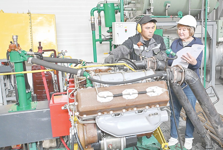 Ertis boıyndaǵy eńbek forýmy:  jumysshy mamandyqtardyń jańa tynysyn ashty