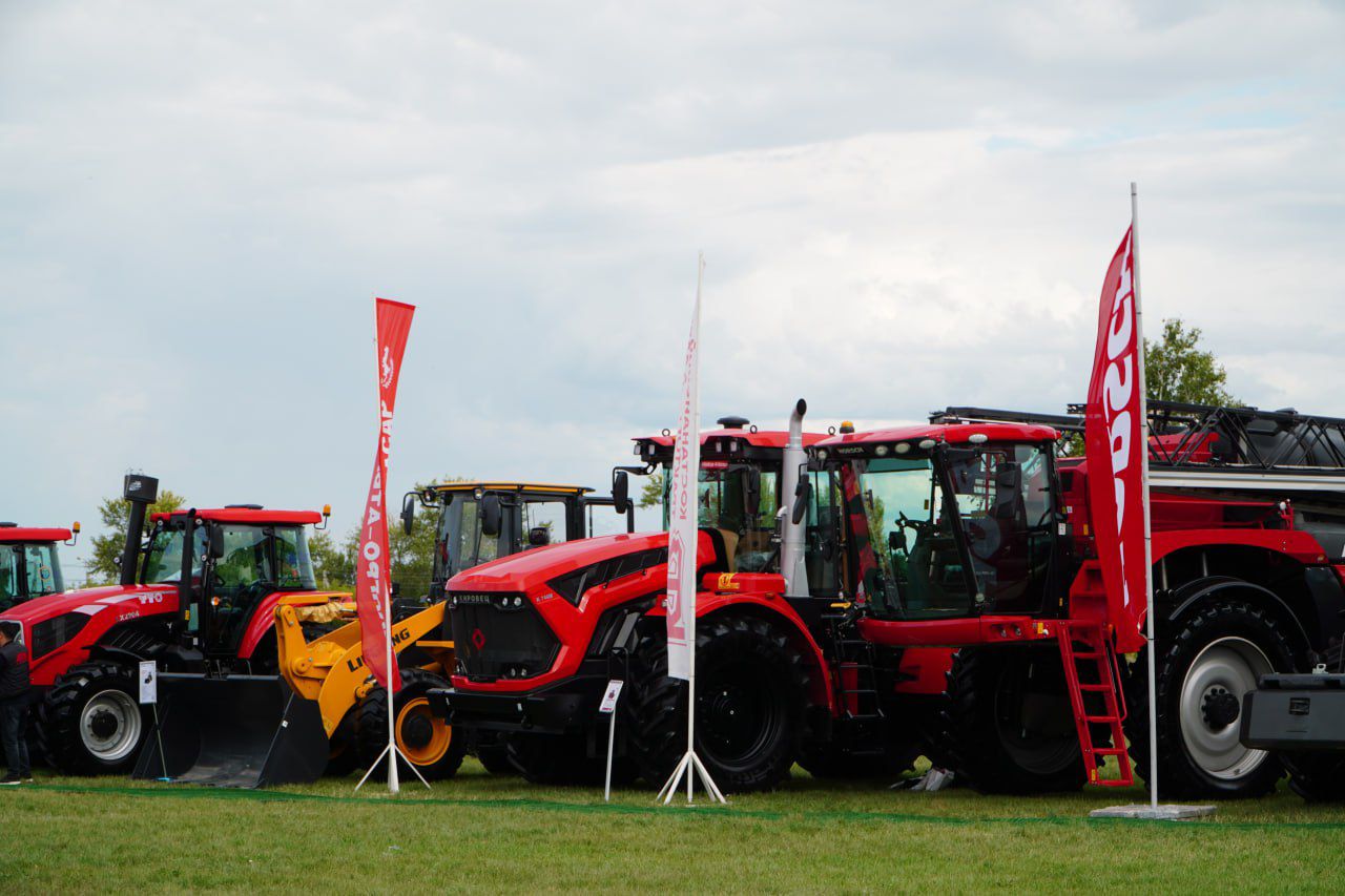 Aqmola oblysynda astyq jınaýǵa jeti myń kombaın qatysady