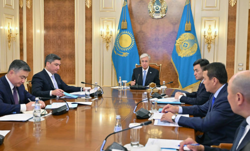 Memleket basshysy bıýdjetti josparlaý jóninde jıyn ótkizdi