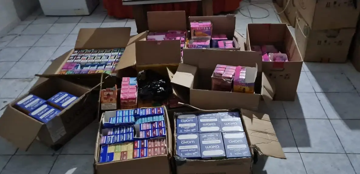 Elektrondyq veıp satqan BQO turǵynyna úkim shyqty