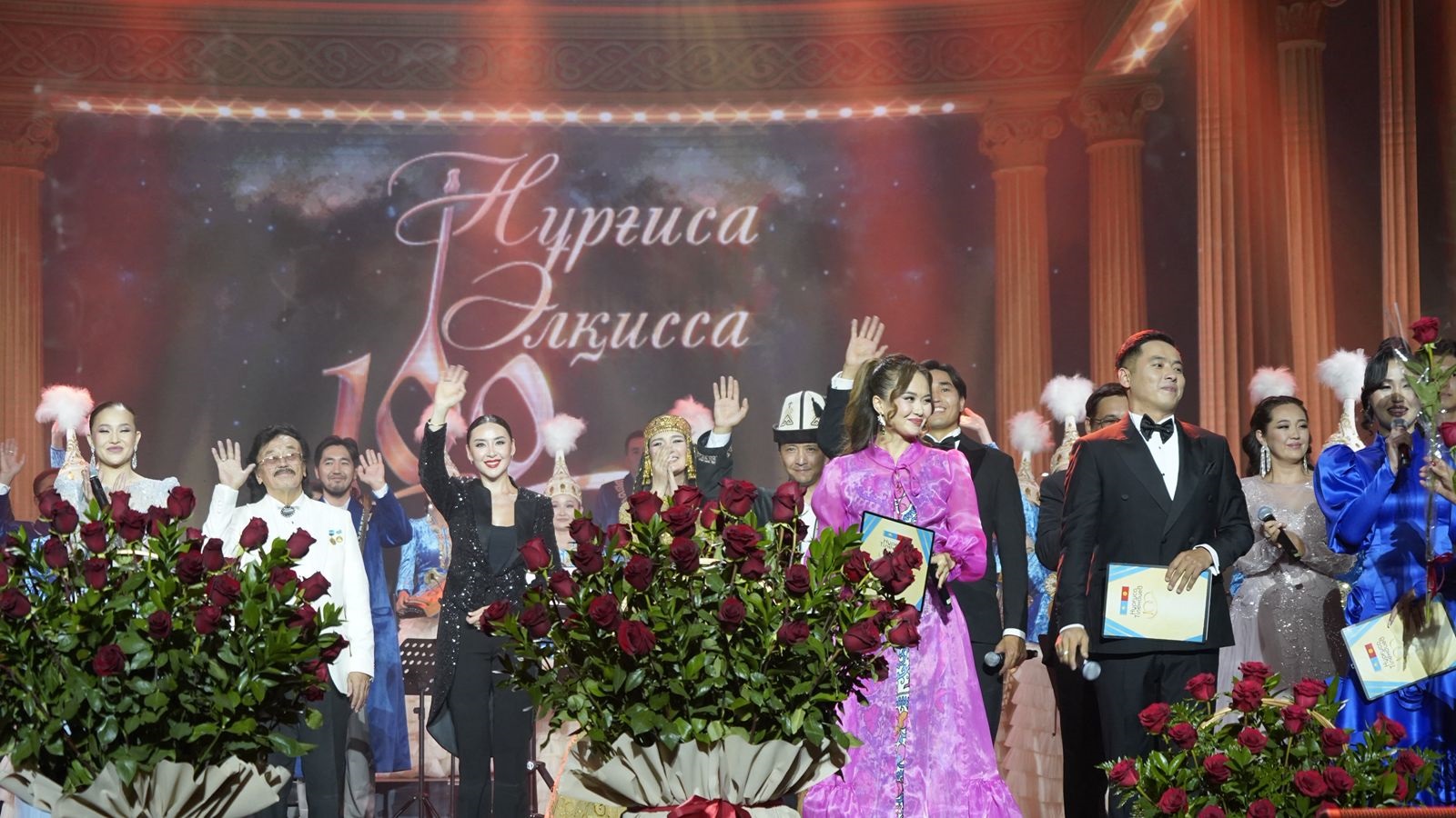 Alǵaýsyz dostyqtyń altyn kópiri: Elaralyq jastar mádenı forýmy